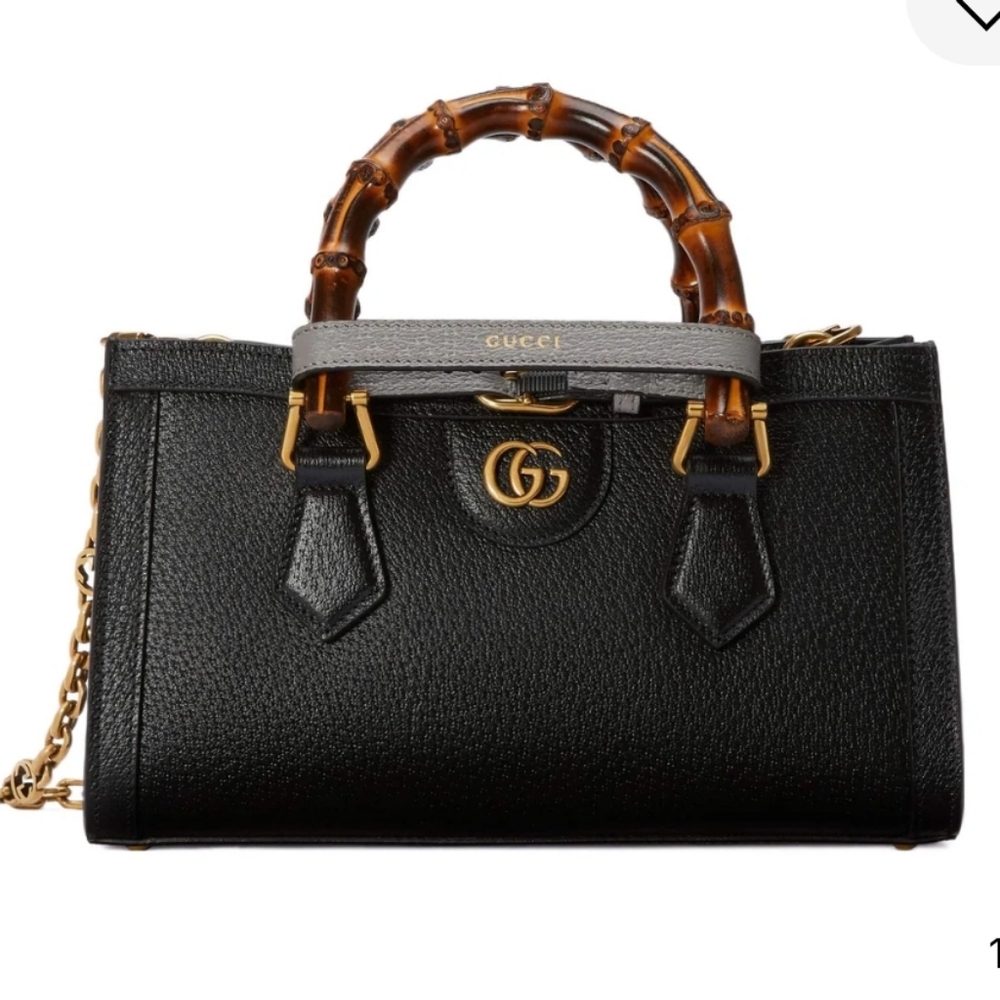Gucci Diana Shoulder Bag Black